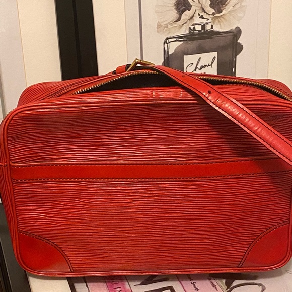 Louis Vuitton Trocadero - Picture 2 of 9